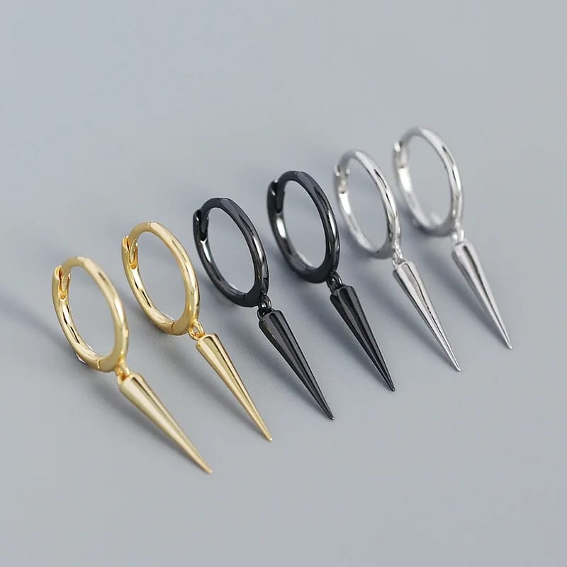 Aretes de Plata Bañado en Oro 18k Modelo Huggies Rock Stuff