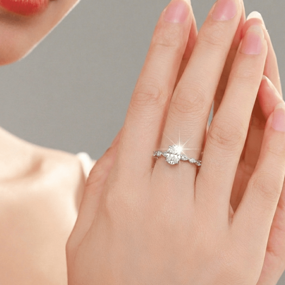 Anillo De Compromiso Afrodita 379 Plata Maciza Bañado En Oro Blanco