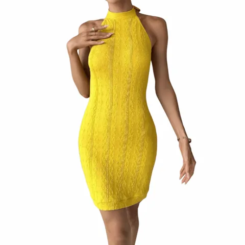 Vestido Pegado Unicolor de Cuello Halter Amarillo
